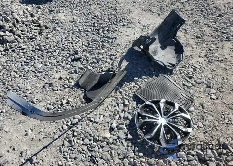 2017 Nissan Altima 2.5 z USA, uszkodzony, nr VIN 1N4AL3APXHN325977